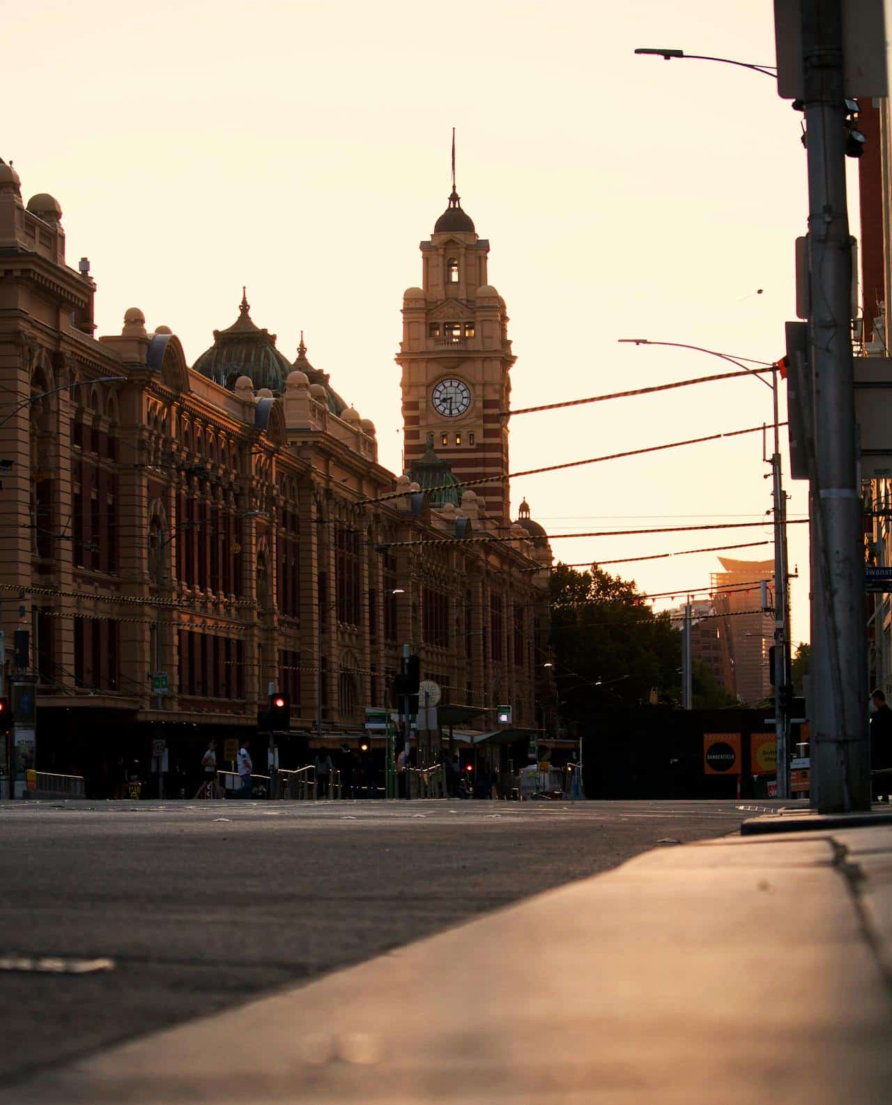 flinders street station